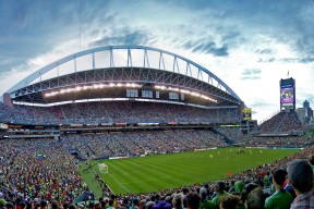 又见绝平！皇家马德里与AC米兰鏖战至终场，斯瓦泰克读秒救主-九游app下载最新版本